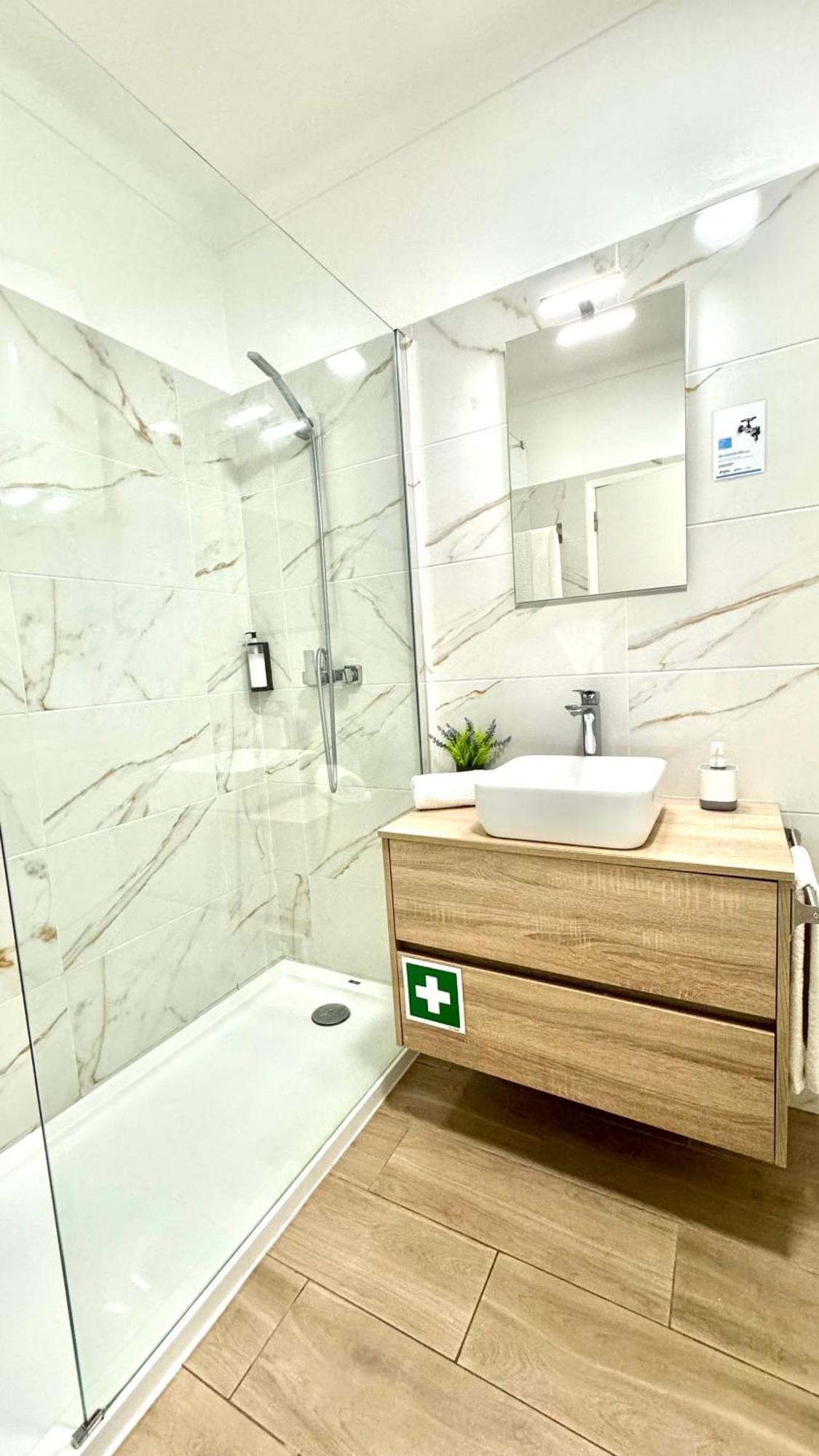 Praia Da Rocha, Vila Rosa, T1, Piscinas, Parqueamento E Internet By Ig 波尔蒂芒 外观 照片